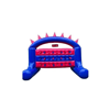 Reactiewand springkussen Opblaasbare blauw-rode reactiewand met lichtknoppen en timer, gebruikt als actief spel voor evenementen.